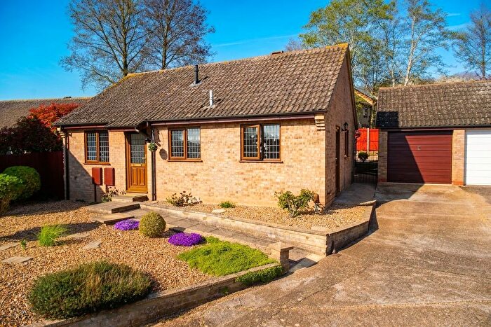 2 Bedroom Detached Bungalow For Sale In Hancock Court, Chapel Break, Norwich, NR5