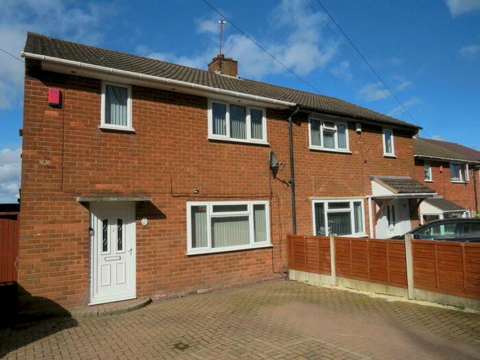 3 Bedroom House To Rent In Ferndale Road, Oldbury, B68