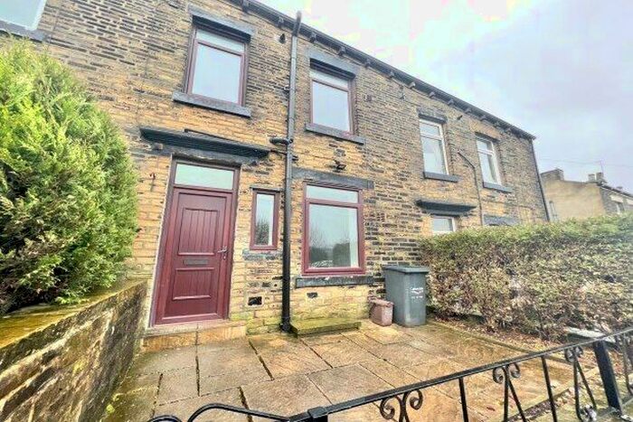 1 Bedroom Terraced House To Rent In Mill Lane, Halifax, HX3