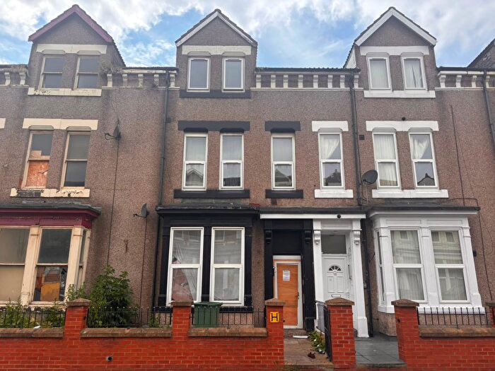 4 Bedroom Terraced House For Sale In Hartington Road, Stockton-On-Tees, TS18