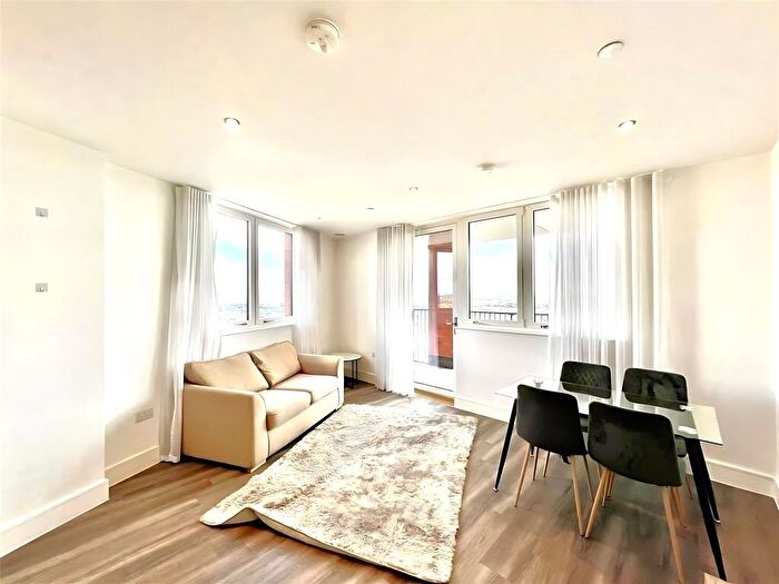 2 Bedroom Flat To Rent In Ashwell House, Merrick Road, Southall, UB2