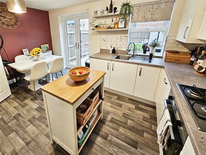 3 Bedroom Terraced House For Sale In Woodland Crescent, Hatfield, Doncaster, South Yorkshire, DN7