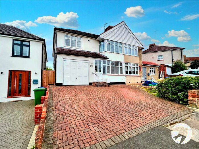 4 Bedroom Semi-Detached House To Rent In Midfield Avenue, Bexleyheath, DA7