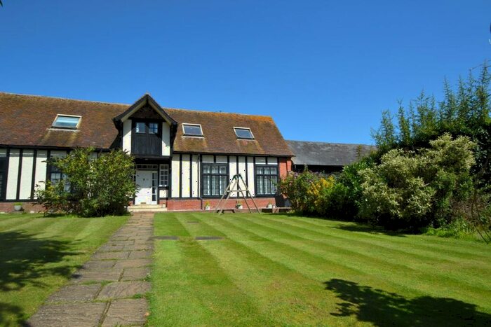 3 Bedroom Terraced House For Sale In Hamels Park, Buntingford, SG9