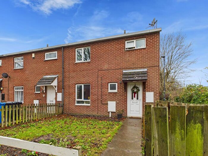 3 Bedroom End Of Terrace House For Sale In Stonebroom Walk, Shelton Lock, DE24