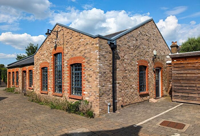 1 Bedroom Flat To Rent In Athelstan Place, Twickenham, TW2