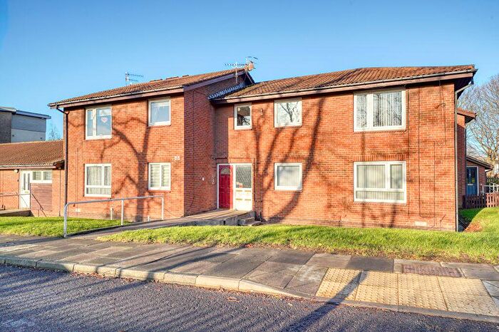 2 Bedroom Apartment For Sale In Victoria Court, Gateshead, Newcastle Upon Tyne, NE8