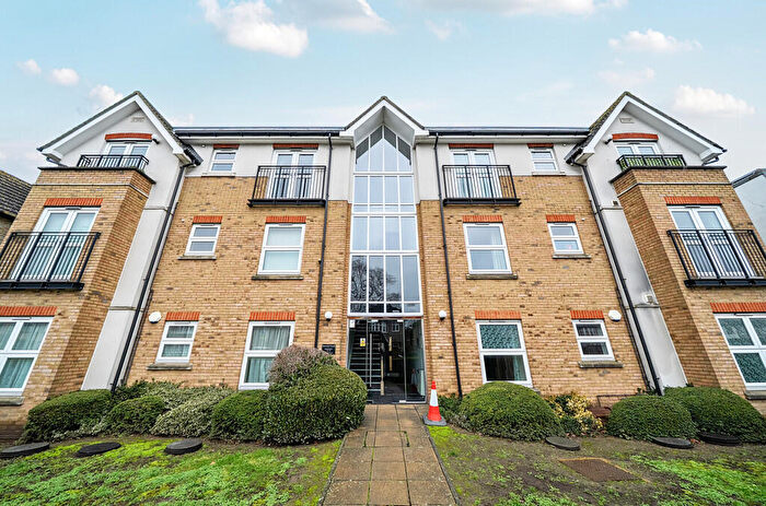 2 Bedroom Apartment For Sale In Main Road, Sidcup, DA14