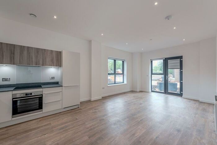 1 Bedroom Apartment To Rent In North Star House, North Star Avenue, Swindon, SN2