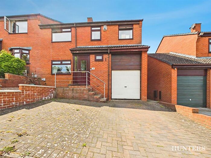 5 Bedroom Semi-Detached House For Sale In Wesley Terrace, Consett, DH8