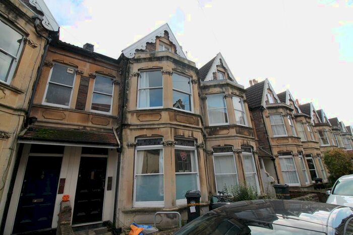 6 Bedroom Terraced House To Rent In B, Manor Park, Redland, BS6