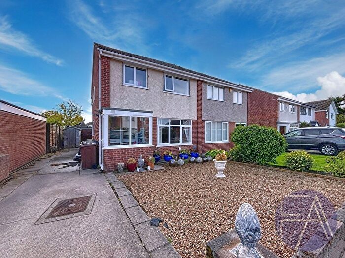 3 Bedroom Semi Detached House For Sale In Millars Pace, Southport, Merseyside, PR9