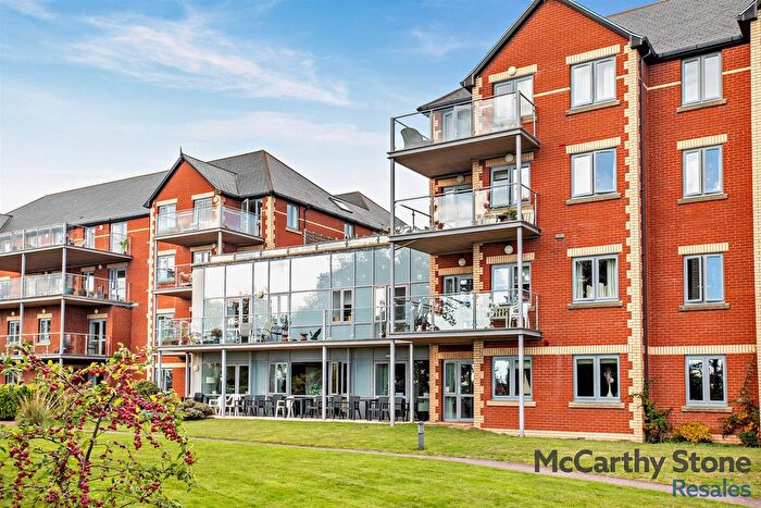 2 Bedroom Flat For Sale In Roswell Court, Douglas Avenue, Exmouth, EX8