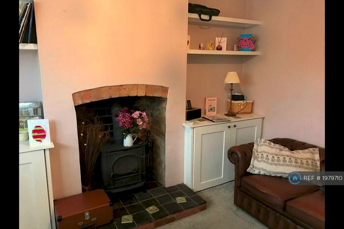 2 Bedroom Terraced House To Rent In Paradise Street, Warwick, CV34