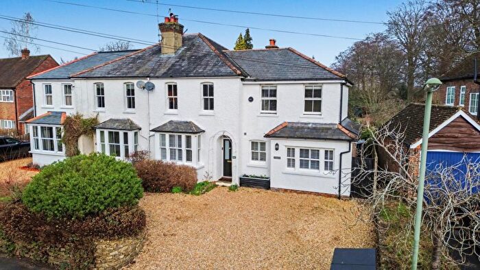 4 Bedroom Semi-Detached House For Sale In Busbridge Lane, Busbridge, Godalming, Surrey, GU7
