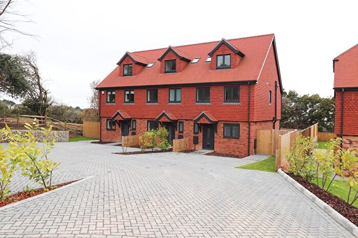 3 Bedroom End Of Terrace House For Sale In Bradshaw Close, Guestling, TN35