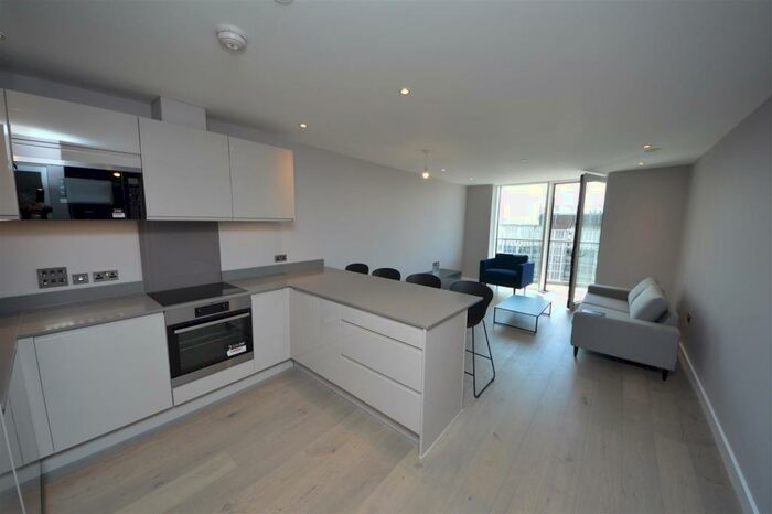 2 Bedroom Flat To Rent In Barking, Cambridge Road, Barking, IG11