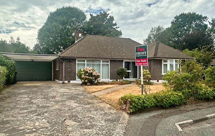5 Bedroom Detached Bungalow For Sale In Chertsey Close, Kenley, CR8