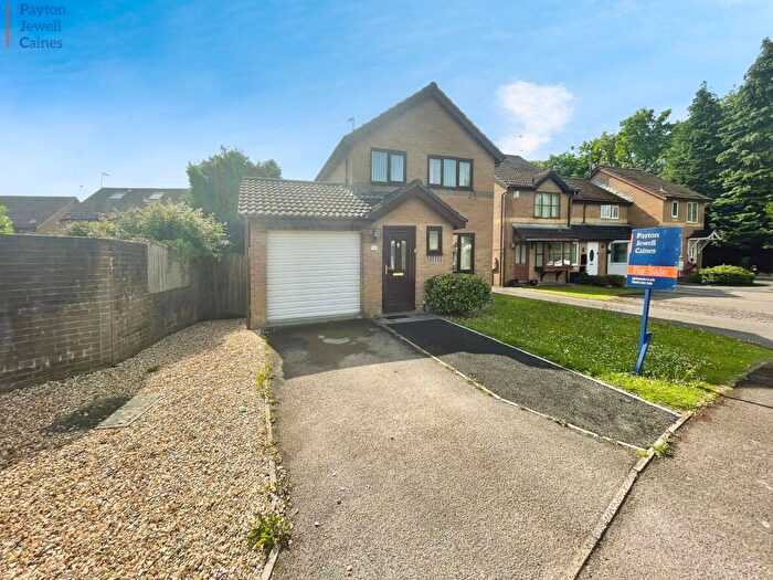 3 Bedroom Detached House For Sale In Heol Maes Yr Haf, Pencoed, Bridgend County., CF35