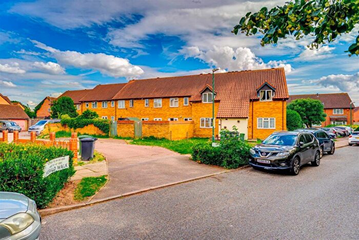 1 Bedroom Maisonette For Sale In Mallard Close, Dartford, DA1