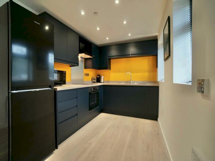 2 Bedroom Flat To Rent In Deiniol Road, Apartment, Bangor, Gwynedd, LL57