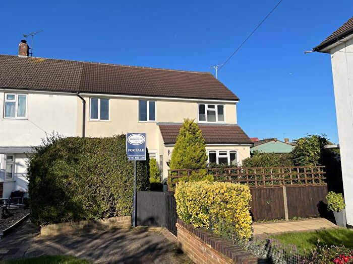 4 Bedroom Terraced House For Sale In Updale Close, Potters Bar, EN6