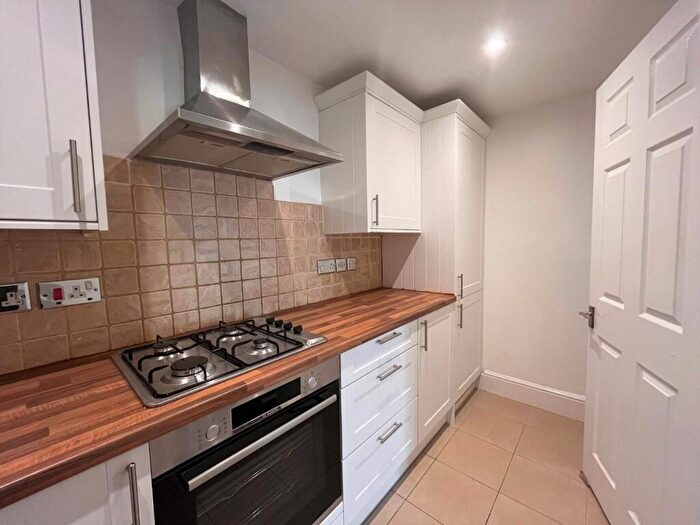 1 Bedroom Flat To Rent In Pascal Mews, Crystal Palace, London, SE19