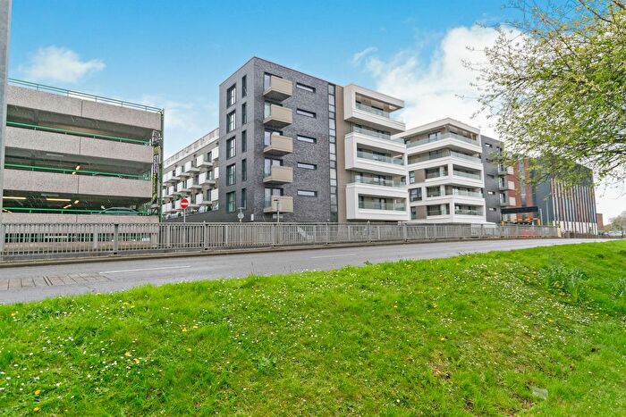1 Bedroom Flat For Sale In Park Place, Stevenage, SG1