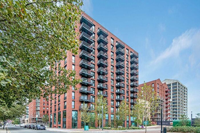 1 Bedroom Flat To Rent In Hawser Lane, Canary Wharf, E14