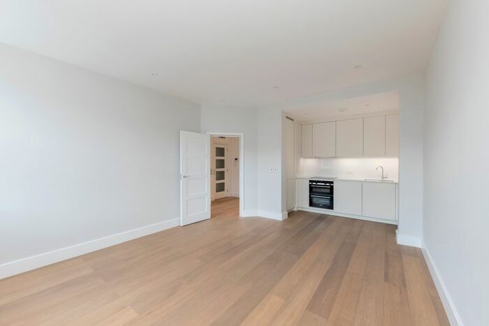 2 Bedroom Flat To Rent In Great Cumberland Place, London, W1H