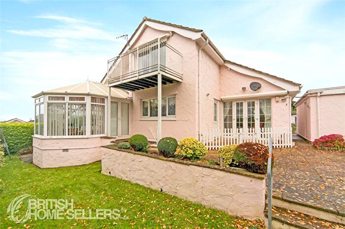 3 Bedroom Detached House For Sale In Bryn Y Coed, Deganwy, Conwy, LL31