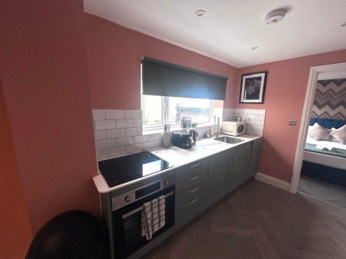 1 Bedroom Flat To Rent In Cheltenham Place, Brighton, BN1