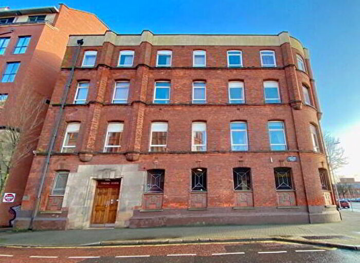 2 Bedroom Flats To Rent In Tyrone House, Ormeau Avenue, Belfast, BT2