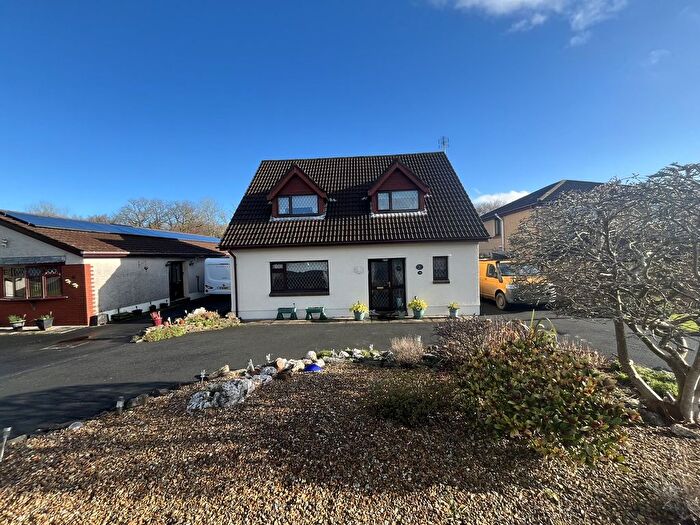 3 Bedroom Detached House For Sale In Ammanford Road, Llandybie, Ammanford, Carmarthenshire., SA18