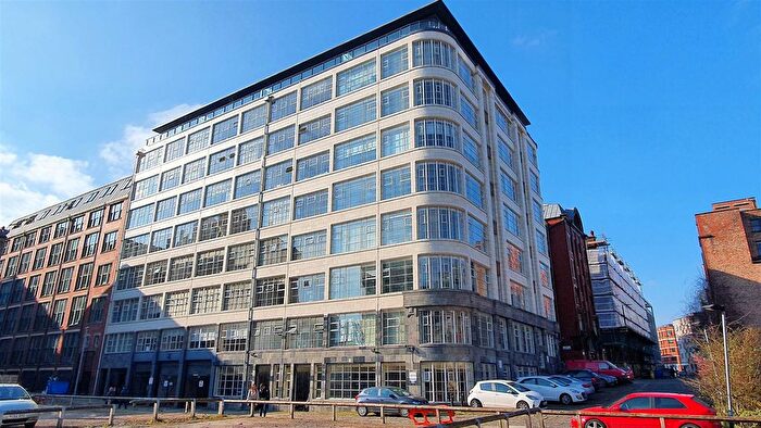 2 Bedroom Flat To Rent In The Met Building, Hilton St, M1