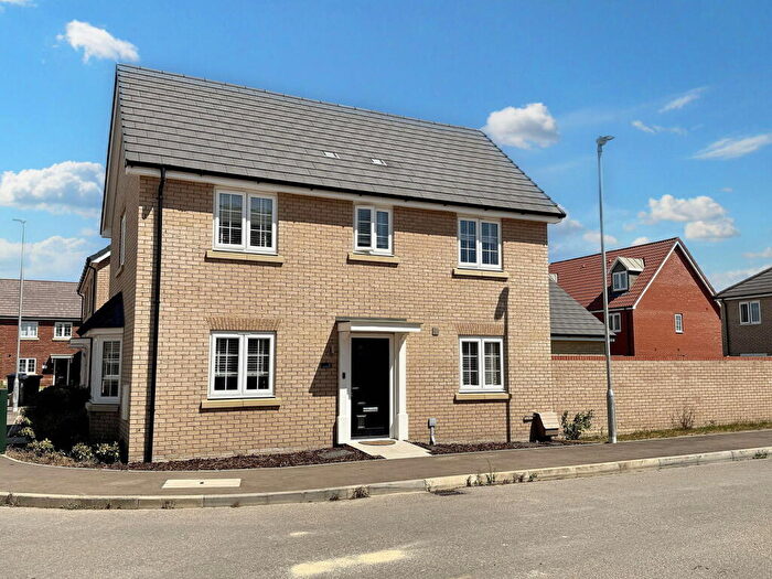 3 Bedroom Detached House For Sale In Flounder Close, Soham, CB7