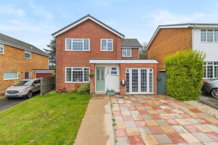 4 Bedroom Detached House For Sale In North Way, Seaford, BN25