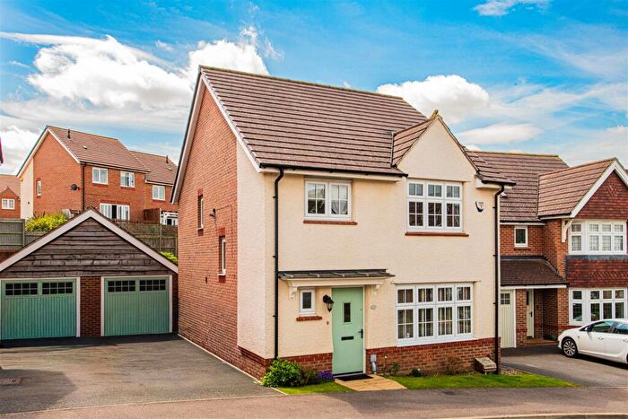 4 Bedroom Detached House For Sale In Jack Cumberland Road, Market Harborough, LE16