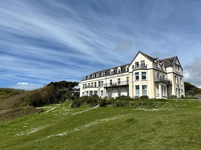1 Bedroom Flat For Sale In Perfect Holiday Home, Coverack, TR12