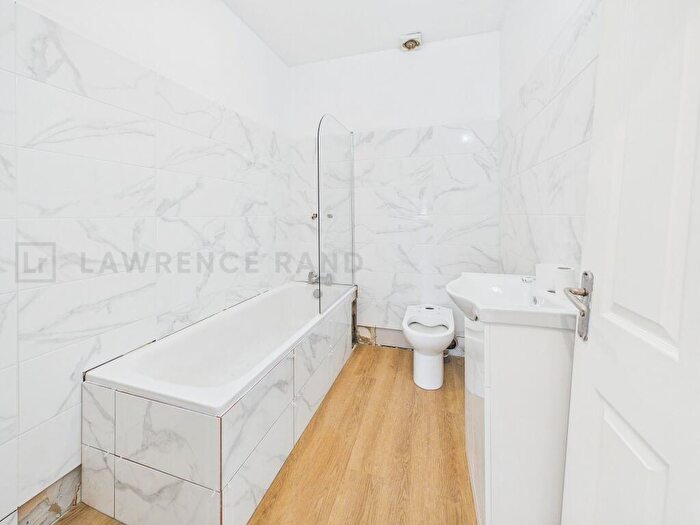 2 Bedroom Property To Rent In Peterborough Road, Harrow, HA1