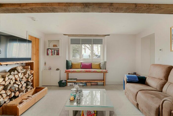 4 Bedroom Semi-Detached House To Rent In Church Road, Stroud, GL6