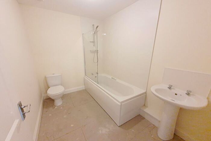 2 Bedroom Flat For Sale In , Kirk Road, Wishaw, ML2