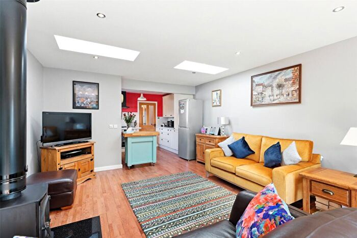 3 Bedroom Bungalow For Sale In Balmanno Park, Bridge Of Earn, Perth, PH2