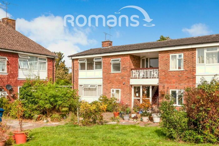 1 Bedroom Apartment To Rent In Bardsley Drive, Farnham, GU9