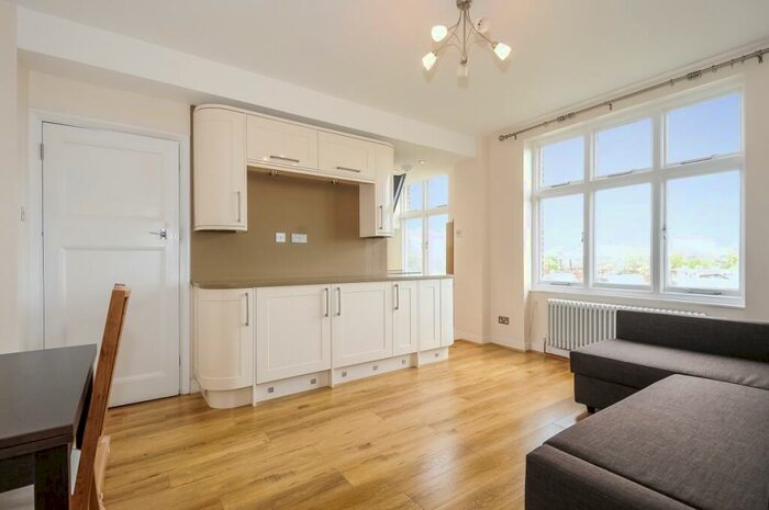 1 Bedroom Flat To Rent In Abercorn Place St Johns Wood, NW8