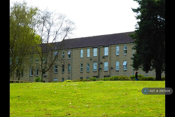 2 Bedroom Flat To Rent In Field View, Chippenham, SN15