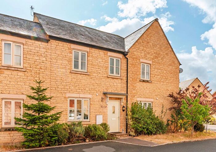 3 Bedroom Terraced House For Sale In Lysander Way, Moreton-In-Marsh, GL56
