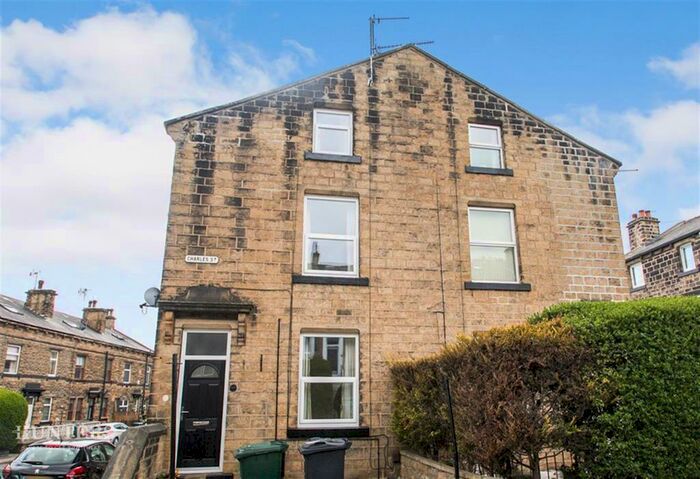 2 Bedroom Terraced House To Rent In Charles Street, Bingley, BD16