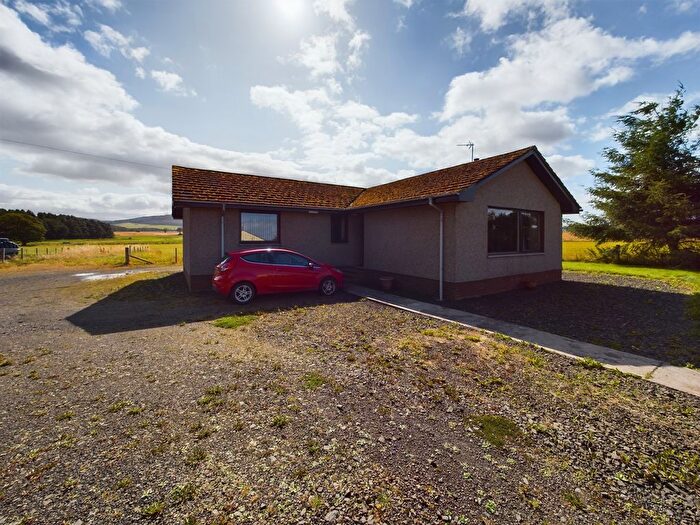 3 Bedroom Bungalow For Sale In Viewfield, Lintrose, By Coupar Angus, Perthshire, PH13