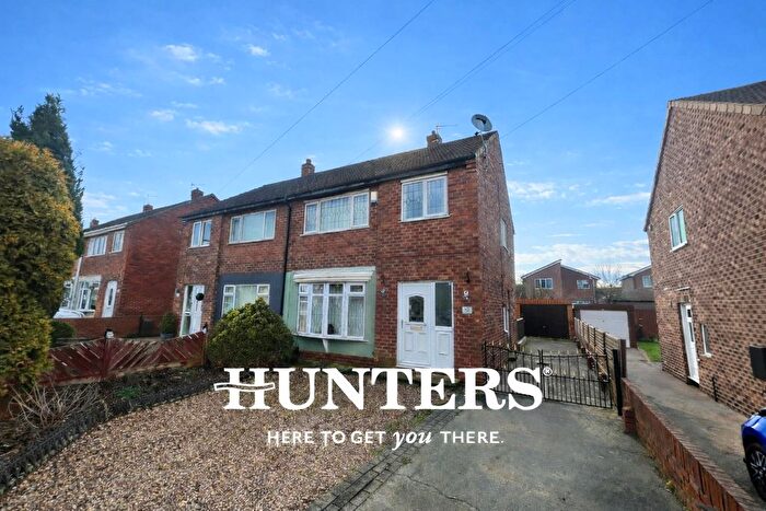 3 Bedroom Semi-Detached House To Rent In Frensham Drive, Castleford, WF10